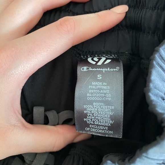 — - Picture 3 of 3